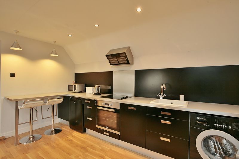 Whiteway Mollington